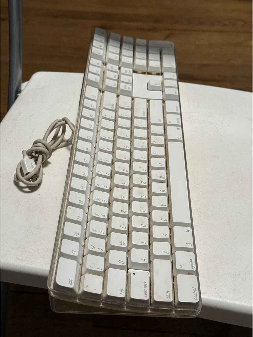 Genuine Apple Mac A1048 White Wired Full Size Keyboard English ( Asis) Read